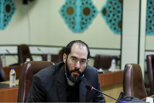 آمریکا به دنبال کشاندن افغانستان به جنگ داخلی و بازگشت به شکل منجی است