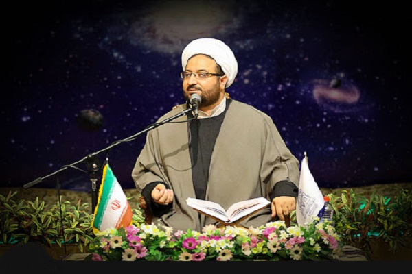 استماع ترتیل چیست و نحوه تثبیت محفوظات چگونه است؟ + صوت