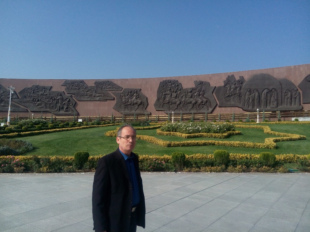 بومی&zwnj;گرایی و حس وطن&zwnj;دوستی دو عنصر اساسی آثار یوسف قوجق