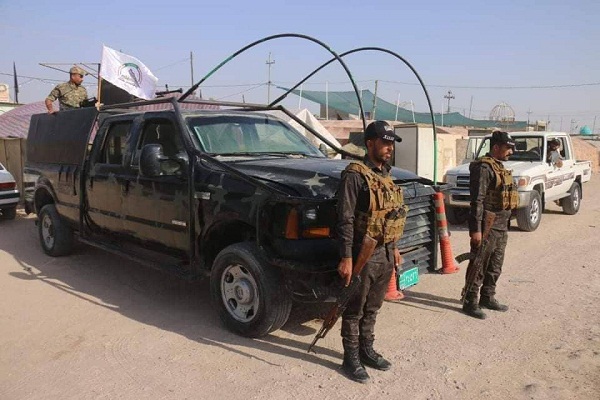 مجاهدتهای شبانه روزی رزمندگان الحشد الشعبی برای تامین امنیت اربعین امام حسین(ع) مجاهدتهای شبانه روزی رزمندگان الحشد الشعبی برای تامین امنیت اربعین امام حسین(ع)