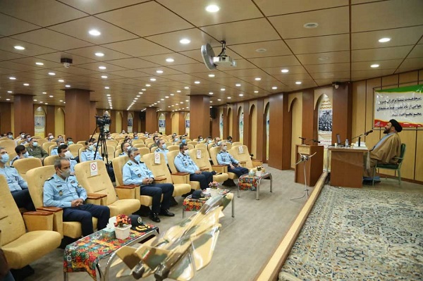 ارسالی//تجلیل از برگزیدگان بیست و یکمین دوره مسابقات قرآن نهاجا ارسالی//تجلیل از برگزیدگان بیست و یکمین دوره مسابقات قرآن نهاجا