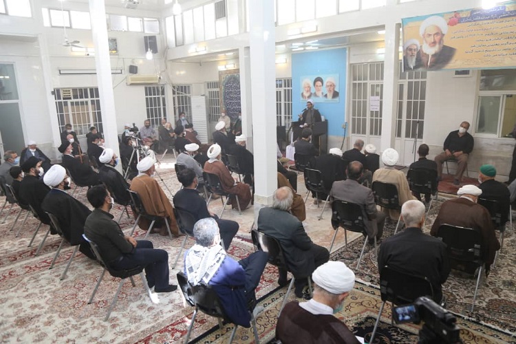 ارسال/ برگزاری مراسم عزاداری شهادت امام عسگری(ع) در دفتر آیت&zwnj;الله فاضل لنکرانی