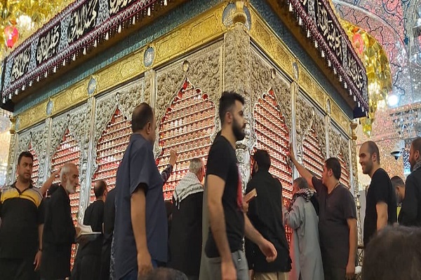 عکس | حال و هوای زائران اربعین در سامراء و کاظمین عکس | حال و هوای زائران اربعین در سامراء و کاظمین