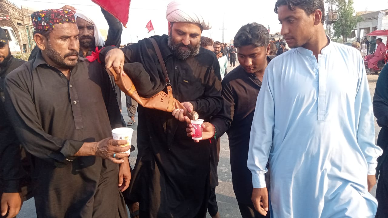 پیاده&zwnj;روی اربعین در جیکب&zwnj;آباد ایالت سند پاکستان (عکس+ فیلم)