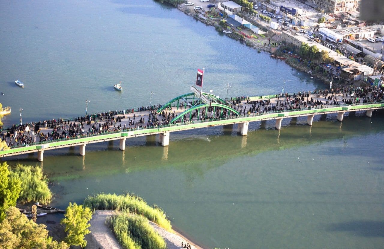 حال و هوای بین&zwnj;الحرمین در شب اربعین حسینی (گزارش تصویری)