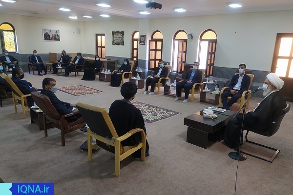 جوانان انقلابی کارها را بر روی تقوا و رضای خالق سبحان پایه&zwnj;گذاری کنند