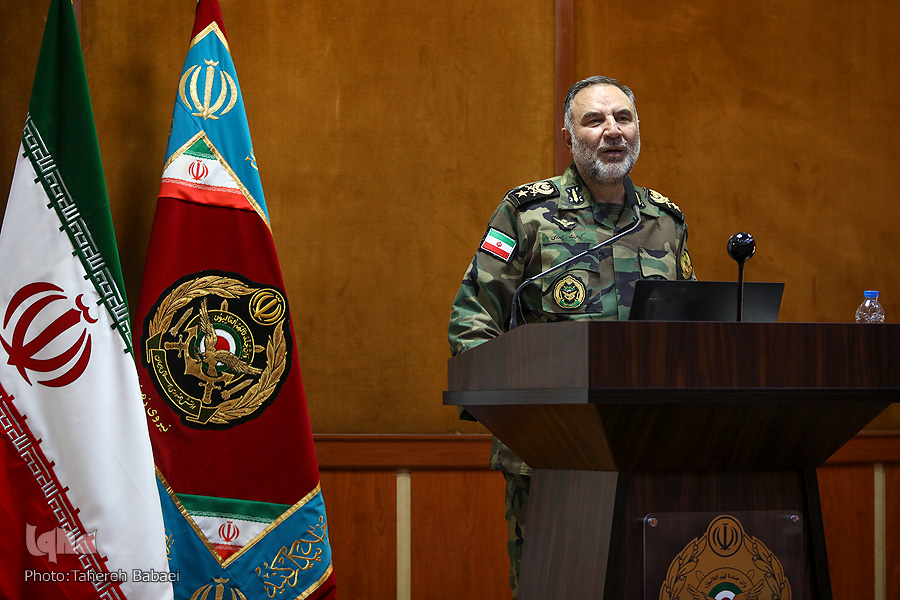 فوری/// اختتامیه مسابقات خانوادهها و بانوان شاغل آجا برگزار شد/ رتبه برتر نزاجا و دریافت درفش قرآنی فوری/// اختتامیه مسابقات خانوادهها و بانوان شاغل آجا برگزار شد/ رتبه برتر نزاجا و دریافت درفش قرآنی