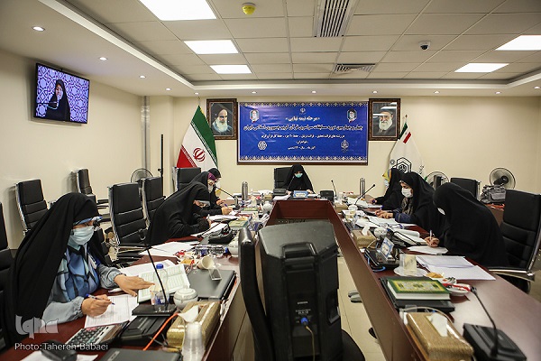 گروه داوری مرحله نیمه نهایی چهل و چهارمین دوره مسابقات سراسری قرآن گروه داوری مرحله نیمه نهایی چهل و چهارمین دوره مسابقات سراسری قرآن