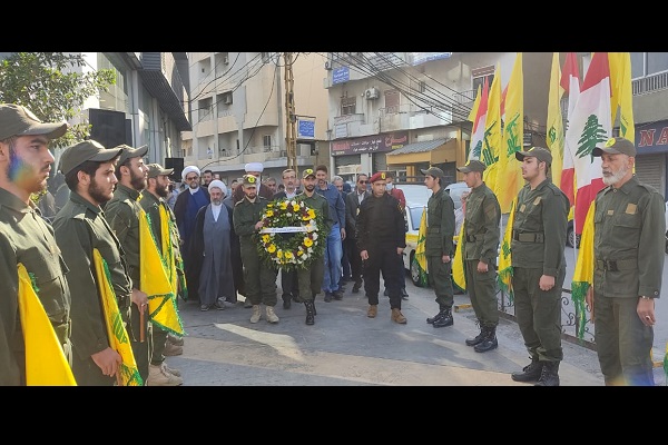 مراسم یادبود روز شهید حزب الله در شهر صور لبنان