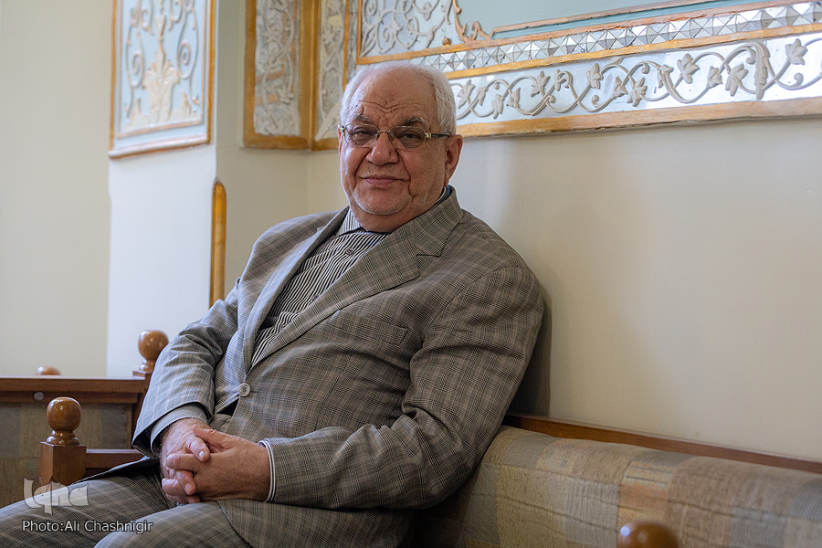 غلامرضا اعوانی