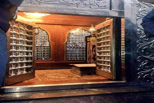 مراسم بزرگداشت ولادت امام حسین (ع) در قاهره (گزارش تصویری) مراسم بزرگداشت ولادت امام حسین (ع) در قاهره (گزارش تصویری)