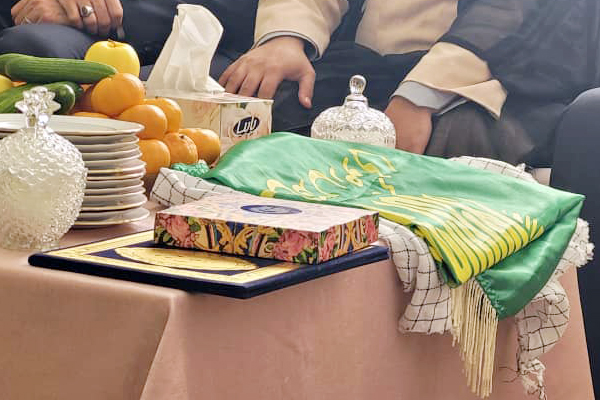 دیدار رئیس اداره تبلیغات اسلامی رباط کریم با خانواده شهید ترکاشوند دیدار رئیس اداره تبلیغات اسلامی رباط کریم با خانواده شهید ترکاشوند