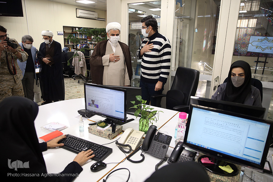 بازدید رئیس اداره عقیدتی سیاسی نیروی دریایی ارتش از ایکنا بازدید رئیس اداره عقیدتی سیاسی نیروی دریایی ارتش از ایکنا