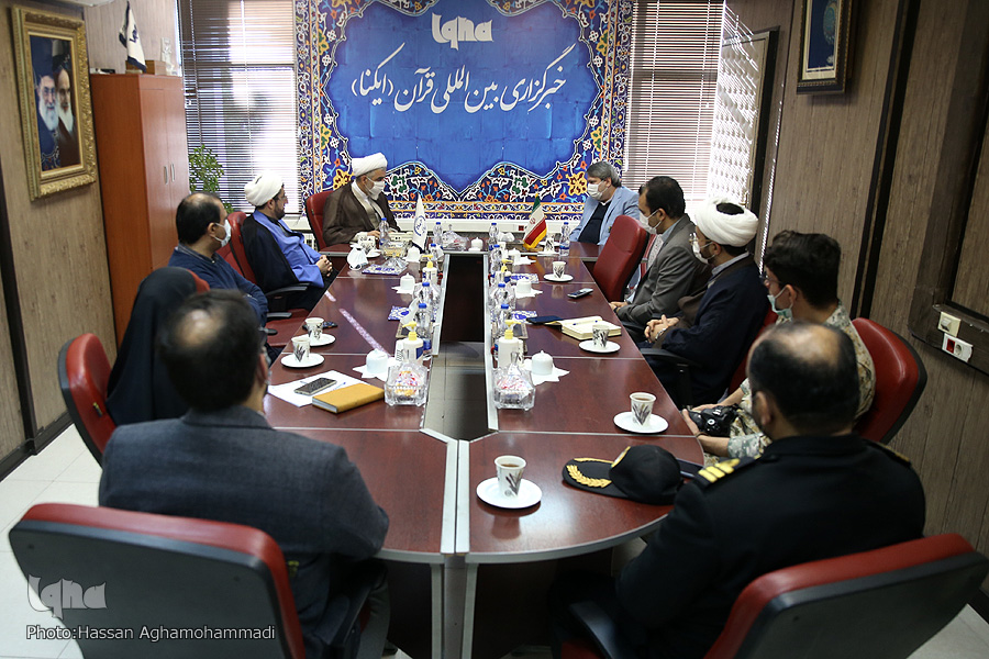 بازدید رئیس اداره عقیدتی سیاسی نیروی دریایی ارتش از ایکنا بازدید رئیس اداره عقیدتی سیاسی نیروی دریایی ارتش از ایکنا