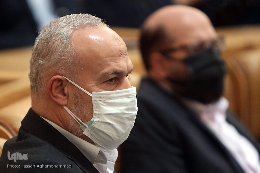 مردم یمن در صف اول مبارزه با طرحهای صهیونیستی و آمریکایی هستند مردم یمن در صف اول مبارزه با طرحهای صهیونیستی و آمریکایی هستند