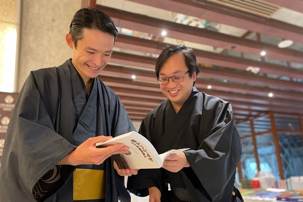 آموزش اصول اسلامی به تازه&zwnj;مسلمانان ژاپنی در ترکیه / اماده