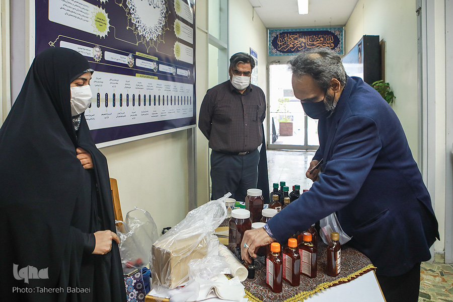 نمایشگاه محصولات واحدهای فناور مرکز رشد جهاد دانشگاهی برپا شد نمایشگاه محصولات واحدهای فناور مرکز رشد جهاد دانشگاهی برپا شد