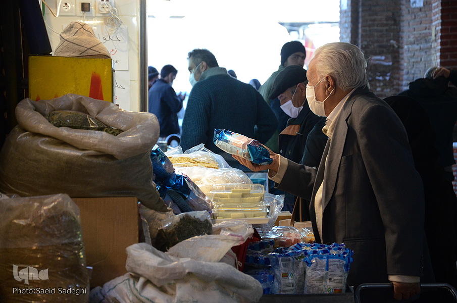 یلدا حرکت به سمت روشنایی است با امیکرون خرابش نکنیم یلدا حرکت به سمت روشنایی است با امیکرون خرابش نکنیم