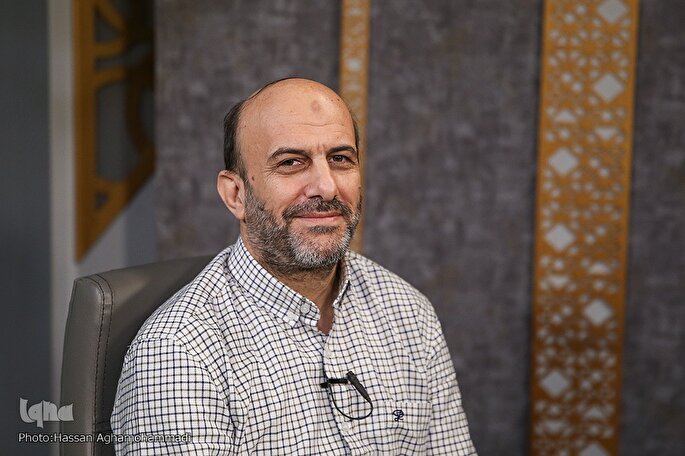 احمدرضا اخوت