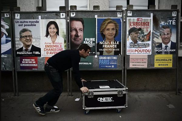 شانس بالای لوپن برای به چالش کشیدن مکرون در انتخابات امروز شانس بالای لوپن برای به چالش کشیدن مکرون در انتخابات امروز