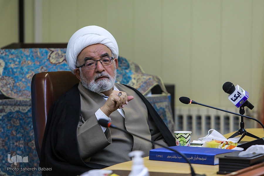 عبدالکریم بی&zwnj;آزار شیرازی