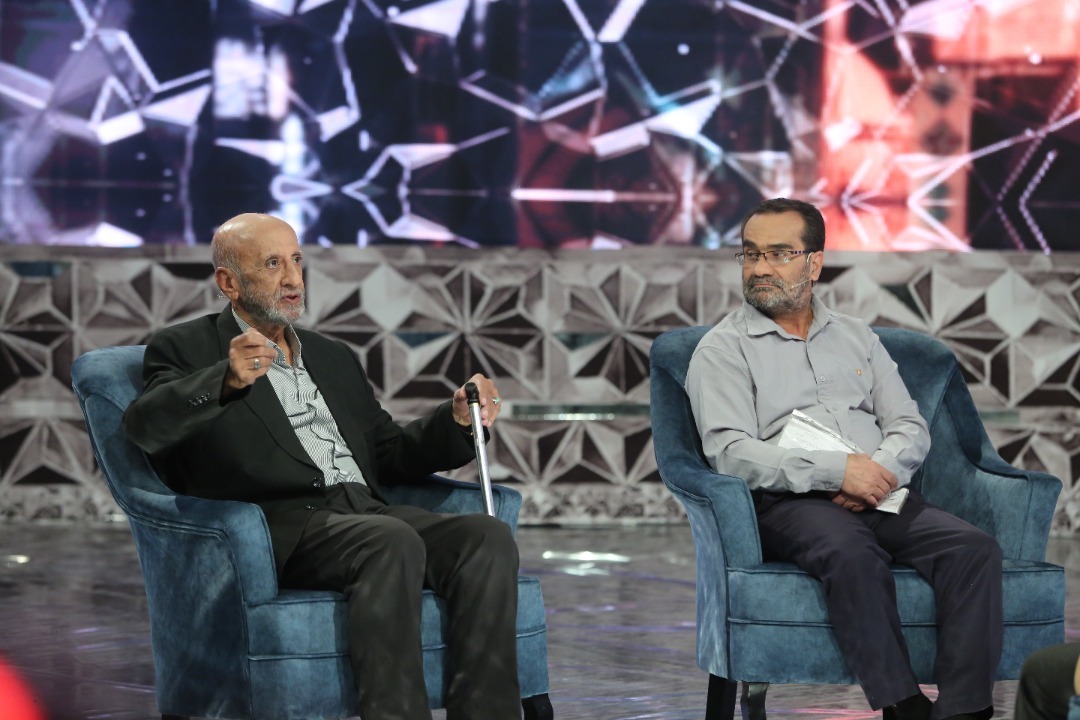 عنایت شاه خراسان کافهگرد جاهلی را به حرّ انقلاب بدل کرد + فیلم عنایت شاه خراسان کافهگرد جاهلی را به حرّ انقلاب بدل کرد + فیلم