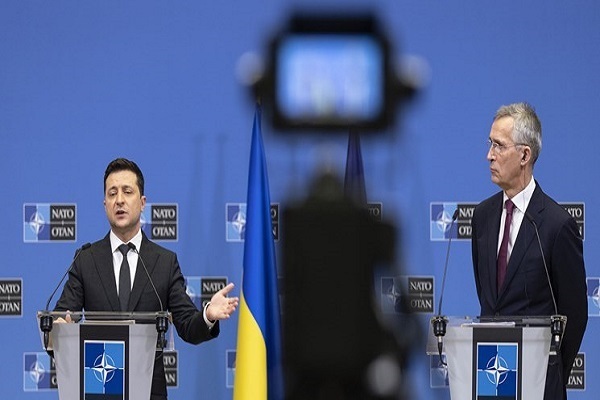 دامن زدن غرب به جنگ تا تبادل اتهامها درباره قتل عام غیرنظامیان دامن زدن غرب به جنگ تا تبادل اتهامها درباره قتل عام غیرنظامیان