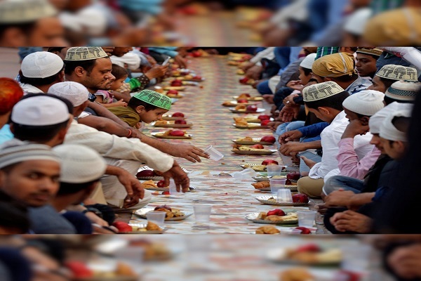 معرفی اماکن سرو افطار و برپایی نیایشهای رمضانی در آمریکا/آماده معرفی اماکن سرو افطار و برپایی نیایشهای رمضانی در آمریکا/آماده