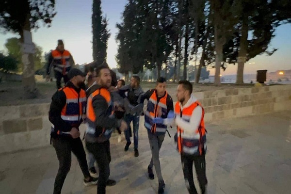 90 زخمی در درگیریها در مسجد الاقصی؛ سازمان همکاری اسلامی محکوم کرد 90 زخمی در درگیریها در مسجد الاقصی؛ سازمان همکاری اسلامی محکوم کرد