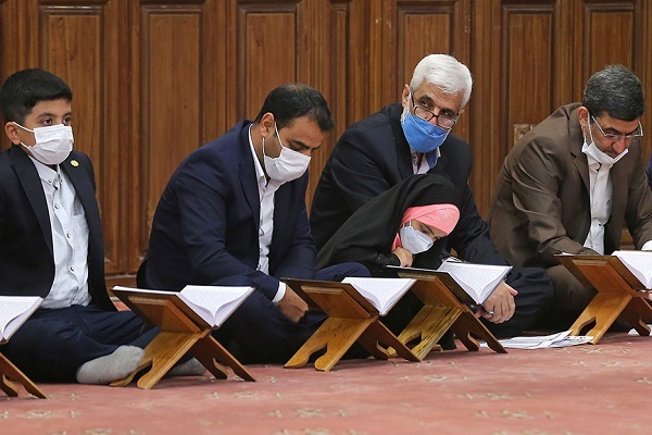 آشنایی با مفاهیم متعالی قرآنی بهترین راه مقابله با ناهنجاریهاست آشنایی با مفاهیم متعالی قرآنی بهترین راه مقابله با ناهنجاریهاست