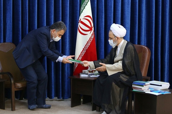 آیت&zwnj;الله علیرضا اعرافی، مدیر حوزه&zwnj;های علمیه کشور