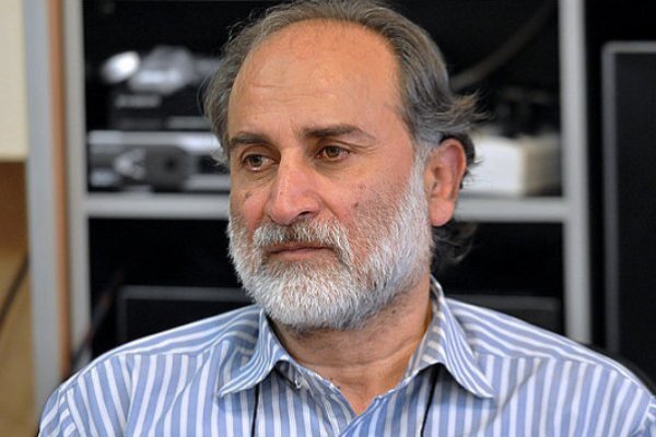 چشمان کاملاً بسته سینما به حاج قاسم