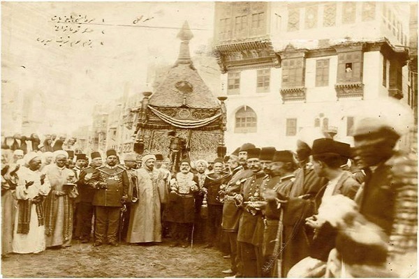 بازدید هیئت پارلمانی ترکیه از مجمع بافت پرده کعبه بازدید هیئت پارلمانی ترکیه از مجمع بافت پرده کعبه