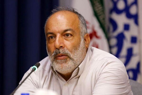 حاج قاسم، ناجی سینمای قهرمان پرور باشد حاج قاسم، ناجی سینمای قهرمان پرور باشد