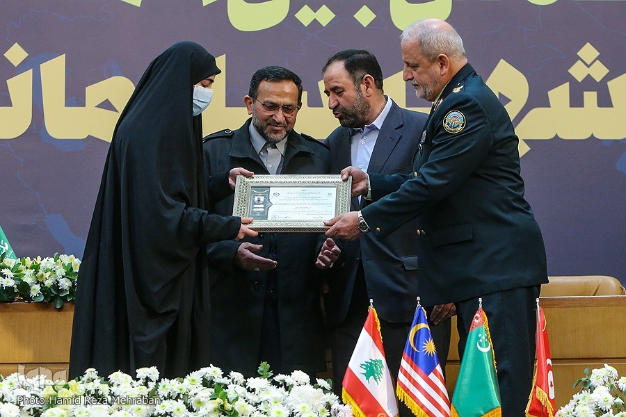 زینب سلیمانی