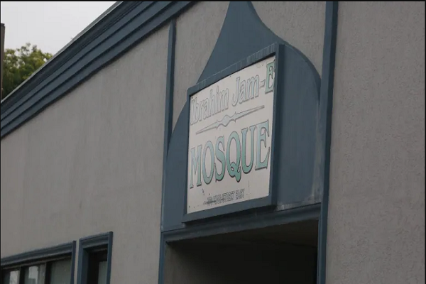 تهدید به بمب‌گذاری مسجدی در کانادا