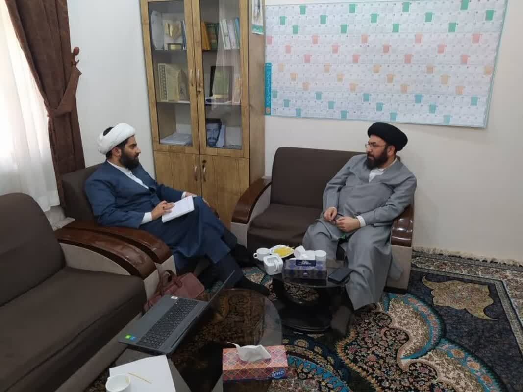 دیدار رئیس جدید سازمان دارالقرآن الکریم با تعدادی از علمای قرآنی حوزه علمیه قم دیدار رئیس جدید سازمان دارالقرآن الکریم با تعدادی از علمای قرآنی حوزه علمیه قم