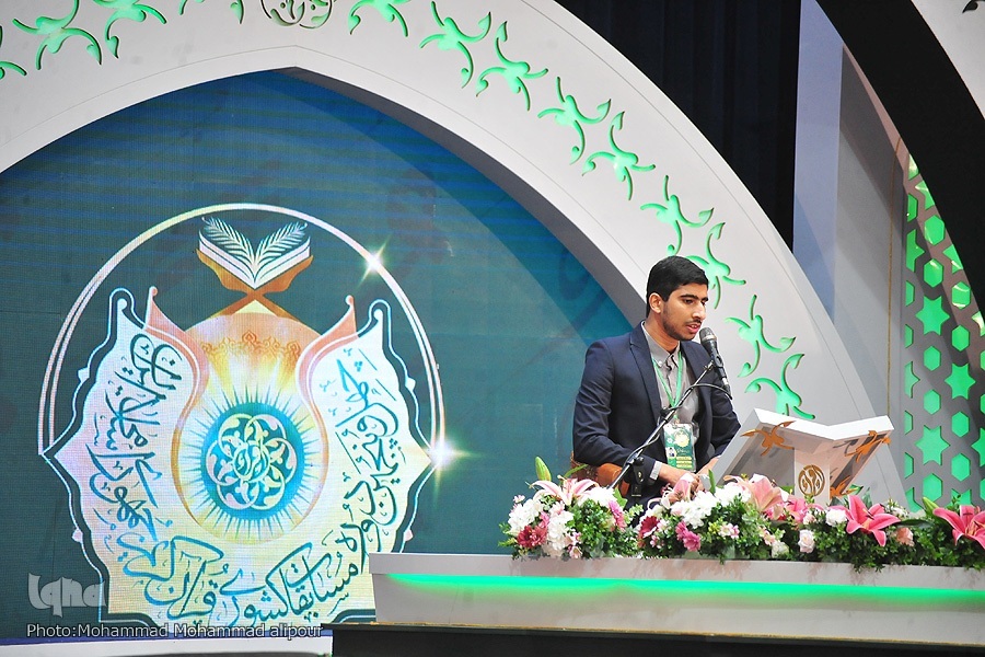 آغاز رقابتها با رویارویی مدعیان کسب رتبه؛ گلایه از سیستم صوتی ضعیف + فیلم آغاز رقابتها با رویارویی مدعیان کسب رتبه؛ گلایه از سیستم صوتی ضعیف + فیلم