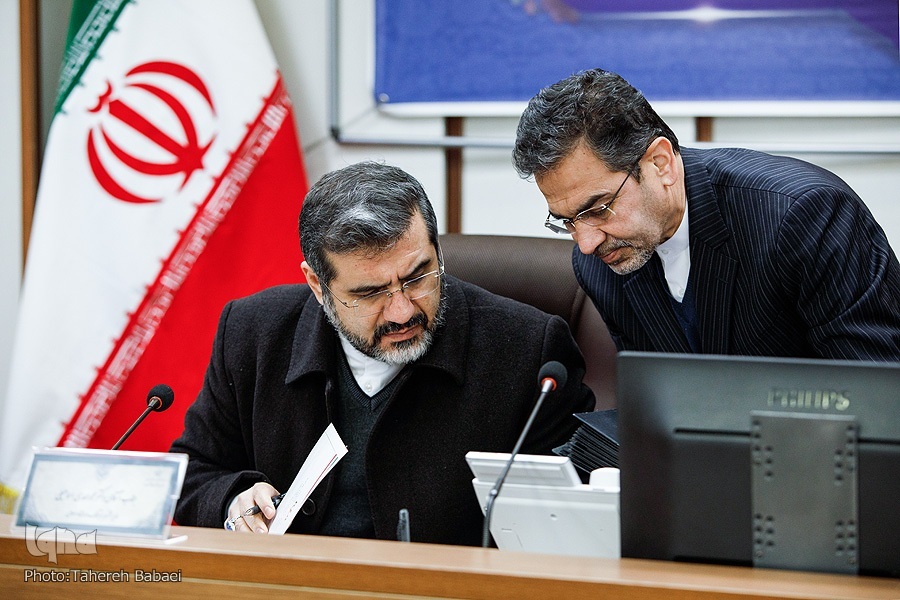 ارجاع بررسی برنامههای قرآنی 1401 به کمیته 5 نفره ارجاع بررسی برنامههای قرآنی 1401 به کمیته 5 نفره