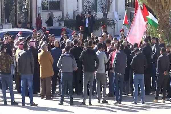 شهادت 18 فلسطینی طی 3 هفته اخیر/دیوان کیفری درباره ماهیت اشغالگری اسرائیل حکم میدهد/آماده شهادت 18 فلسطینی طی 3 هفته اخیر/دیوان کیفری درباره ماهیت اشغالگری اسرائیل حکم میدهد/آماده