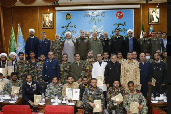 کسب رتبه نخست مسابقات قرآن دانشگاه‌های ارتش توسط دانشجویان نهاجا+ عکس