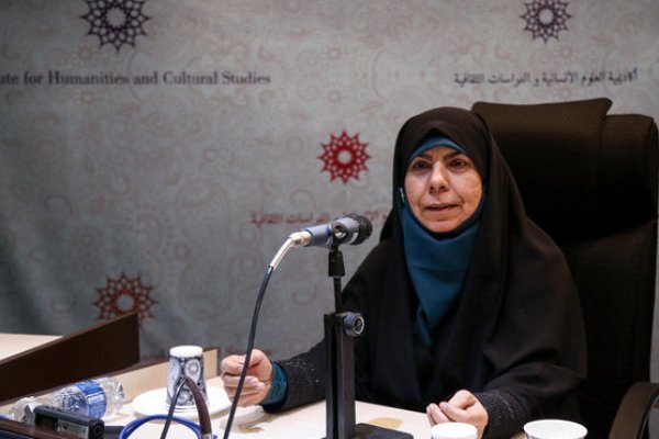 مریم صانع پور