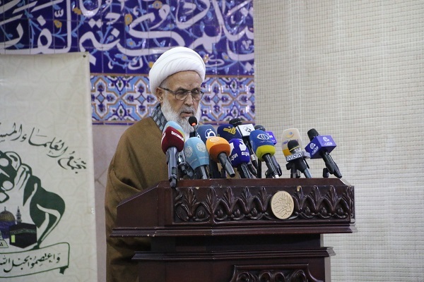 خط مشی قرآنی ایران غرب را عصبانی کرده است/علمای امت به وحدت دعوت کنند/آماده