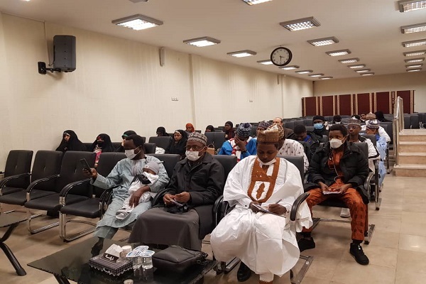 دانشآموختگان نیجریهای در ایران: امام علی (ع) مظهر همه صفات بارز انسانی است // اماده دانشآموختگان نیجریهای در ایران: امام علی (ع) مظهر همه صفات بارز انسانی است // اماده