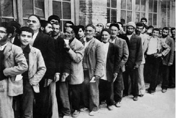 سیطره بیگانه و فقدان مشروعیت شاه مهمترین عامل انقلاب اسلامی