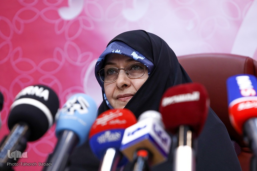 دوشنبه/ اختیارات بانوان در قبال فرزندان بیشتر میشود؟ دوشنبه/ اختیارات بانوان در قبال فرزندان بیشتر میشود؟