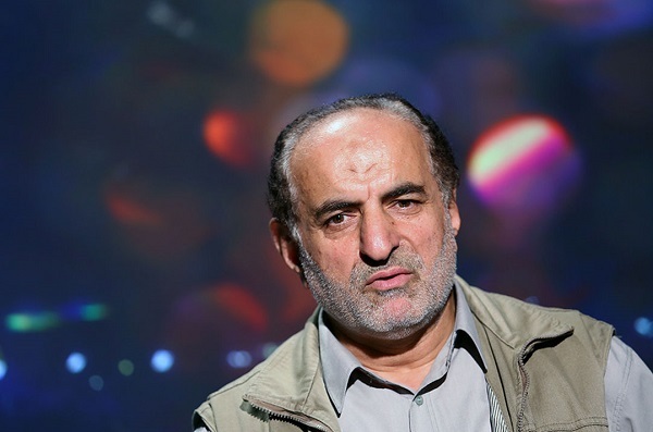 تجلیل از خانواده‌های چهار شهید قرآنی