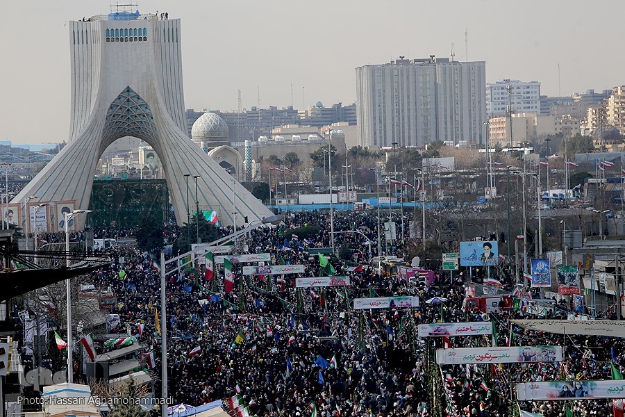 میدان آزادی در راهپیمایی 22 بهمن 1401 میدان آزادی در راهپیمایی 22 بهمن 1401