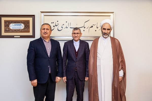 بازدید آیتالله مبلغی از مرکز تحقيقات علوم اسلامی در استانبول بازدید آیتالله مبلغی از مرکز تحقيقات علوم اسلامی در استانبول
