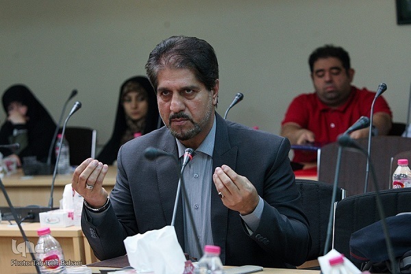 علیرضا واسعی